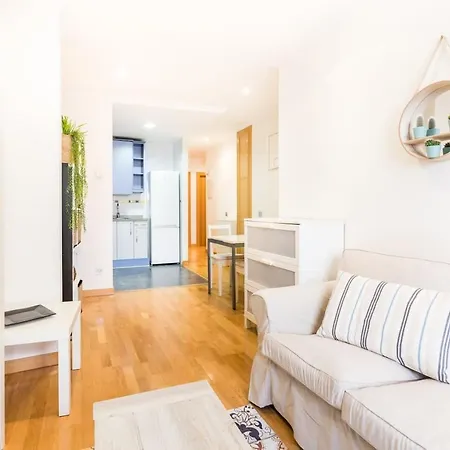 Piso En Zona Centro, - 4 Personas Apartment